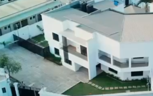 5 bedroom semi-detached duplex